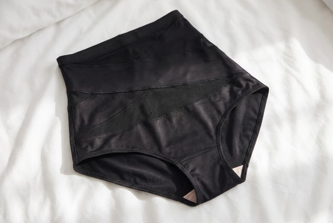 Inside the Crossed-Band Brief That Can't Roll Down